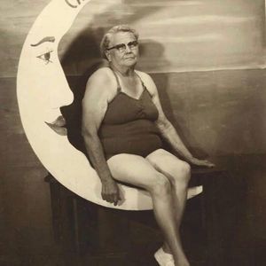 Meet your Posher, Bee